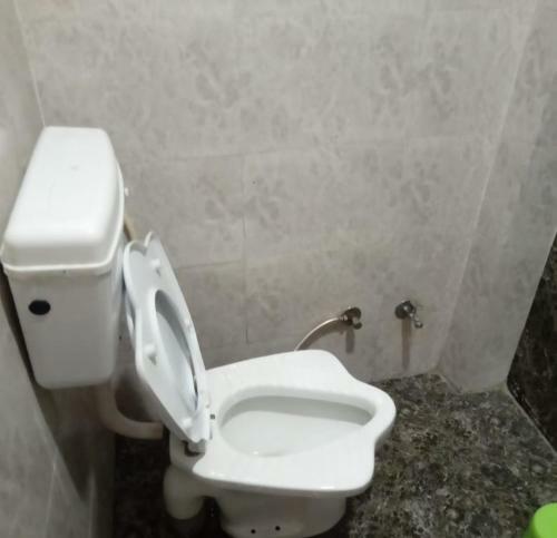 Hotel Welcome By Wb Inn, Kanpur