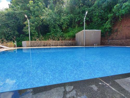 Villa Jenjon Karjat Resort - Casa Rosa