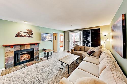 Cinnamon Ridge Condo Unit 202