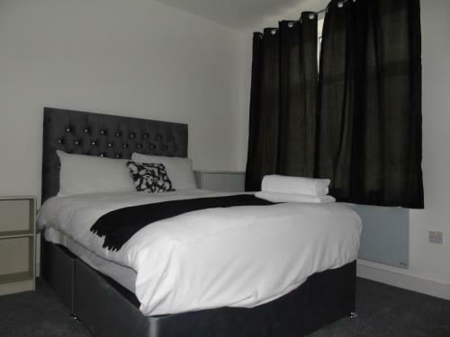Inviting 1-bed Ground Floor Apartment In Bolton