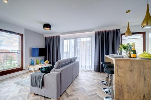 Live & Travel Apartments Number 1