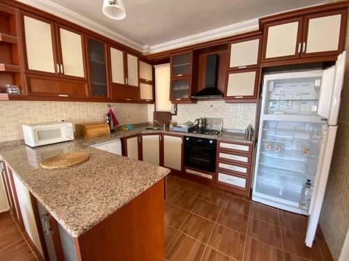 Apartamento Ku?adasi Home