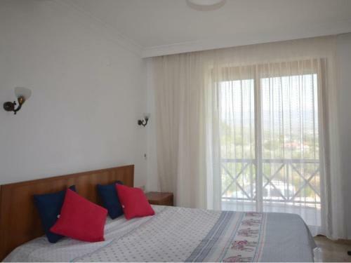 Villa Sleeps 6, Private Pool.close To Town.