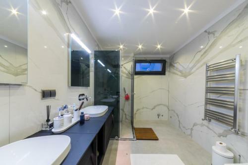Villa Palmiye Icmeler Daily Weekly Rentals