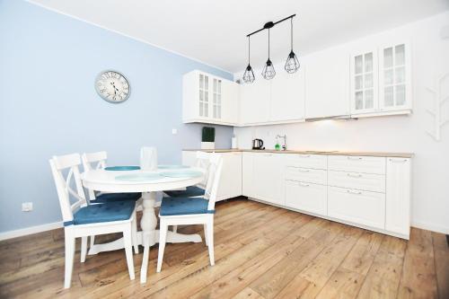 Apartament "bli?ej Morza 30"