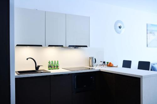 Apartament B??kitne Wybrze?e- Z Gara?em