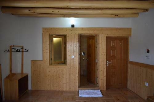 Hostal Namra Villa