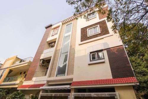 Hostal Oyo Home 79880 Dk Homes
