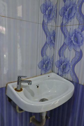 3 Bhk Lingmala Villa W Common Pool