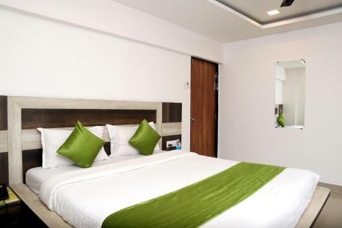 Hotel Royal Garden Resort & Spa
