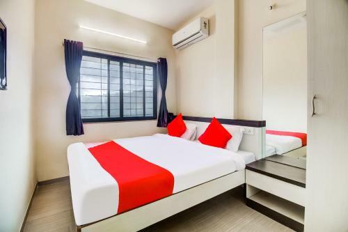 Oyo 60015 Hotel Saee Residency