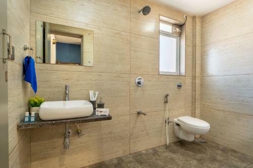 5 Bhk Luxurious Villa With Private Pool ! Kingston Villa Lonavala !