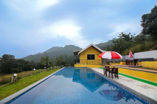 Leisurely Casa By The Hills, Pawna Lake