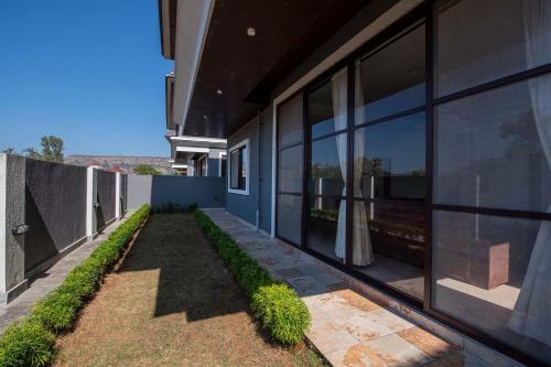 Villa Stayvista At Hillside Cove