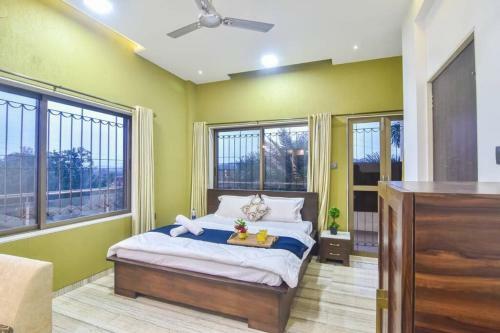 Villa Enjoy Sunsets With Skyline At Duck Trunk Khandala