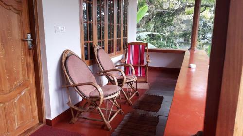 Rosegardens Eco Friendly Homestay,munnar