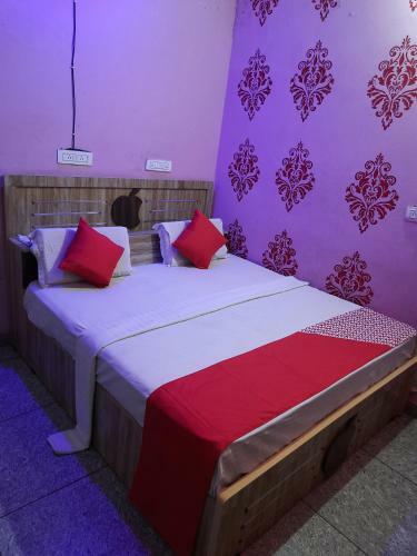 Oyo 83234 Grand Plaza Hotel