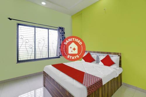 Hotel Oyo 81959 Gold Service Apartment