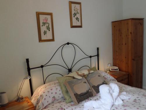 Hostal Harrabeer Country House