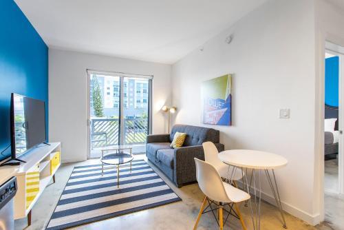 Little Havana 1 Bedroom Apartments