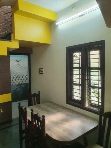 Hostal Home Stay Facilities Hallima Service Apartments
