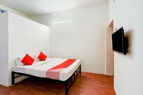 Hotel Oyo Flagship 83747 Knr Heaven