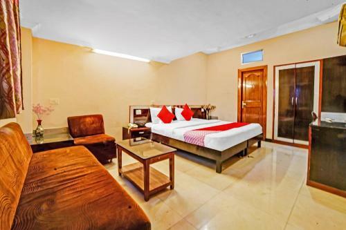 Oyo Flagship 83426 Hotel City Palace