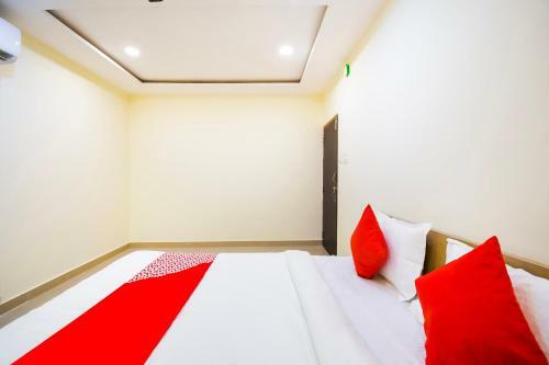 Oyo Flagship 45586 Hotel Airport Inn