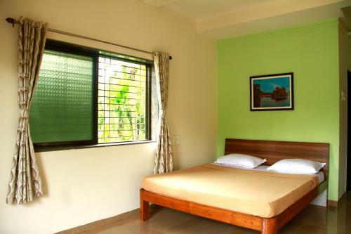 Betel Palm Hotel