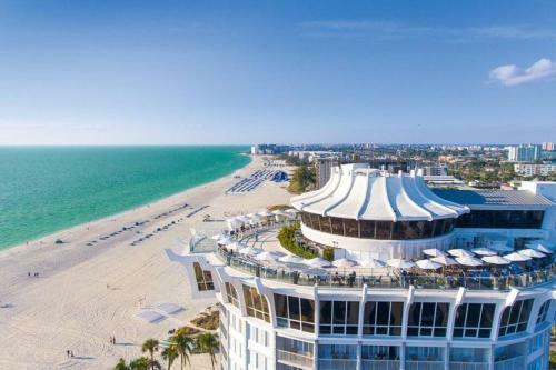 Heated Pool Home Near Beach, Sleeps 14!