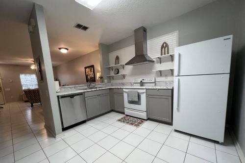 Meadow View On Kennewick Ct - Dog Friendly