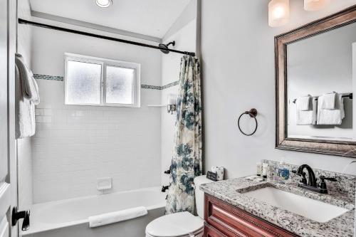 Beautiful Large Vilano Beach Home