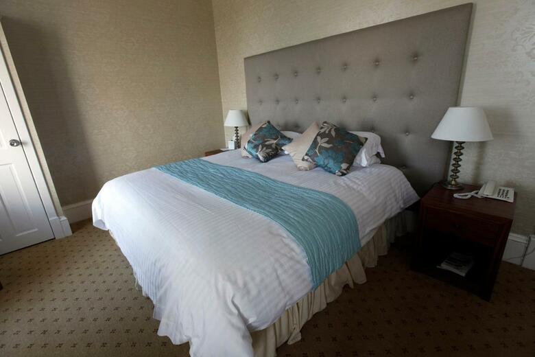 Mackays Hotel