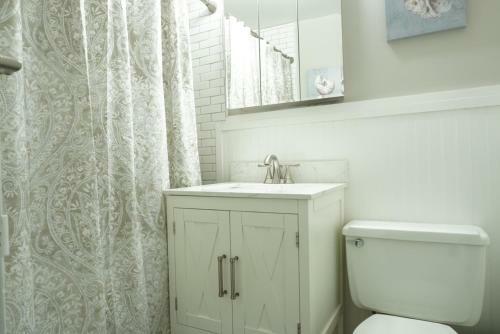 Apartamento Welcoming Barn, 2 Bedroom & 1 Bath & Parking