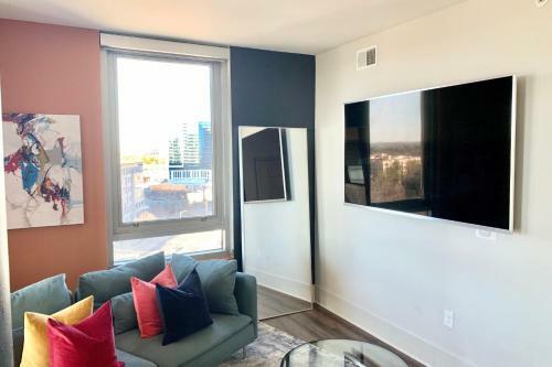 Apartamento Novel Centroidal Convenient Buckhead High Rise