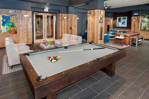 Cozy & Modern Apartment In Midtown Atlanta