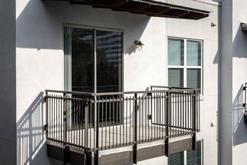 Apartamento Modern Luxury Condo Midtown