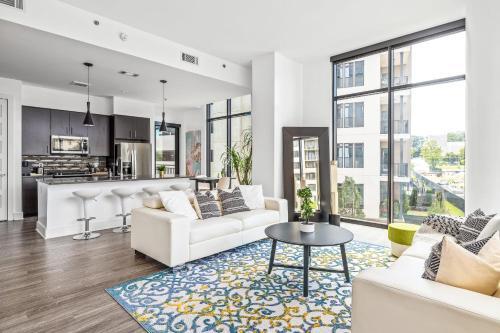 Apartamento Artistically Gleaming Buckhead Retreat