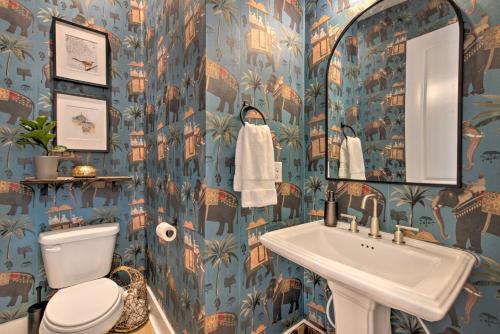 Unforgettable Townhome About 1 Mi To Downtown Atl