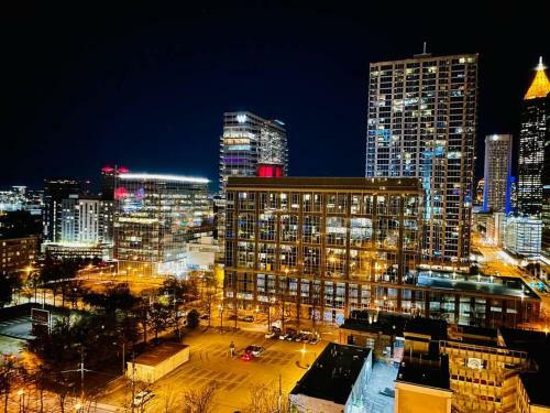 Highrise Atl Downtown 1bed Condo W Views Sleep 4