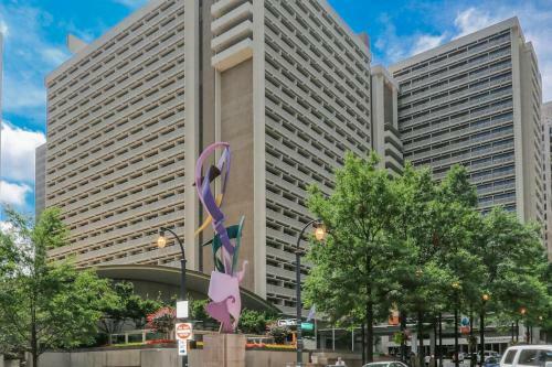 Traditional 1bed 1bath Condo Downtown Atlanta