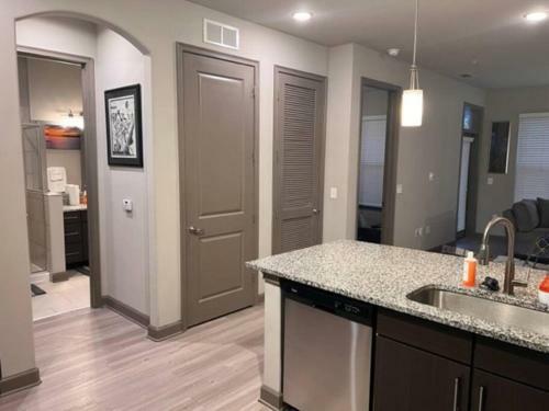 Cozy Atlantic Station Area One Bedroom Apartment