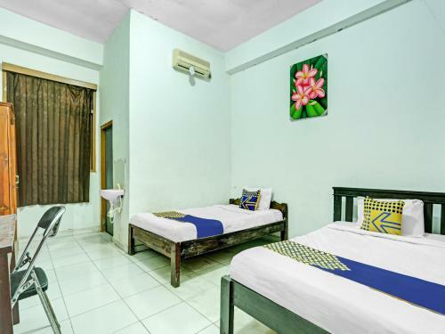 Spot On 90732 Hotel Wisata Indah