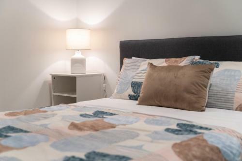 Luxury Beachfront Apartment At The Breeze - Free Wifi