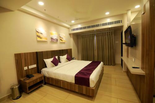 Apartamento Hotel Sri Mamatha Inn