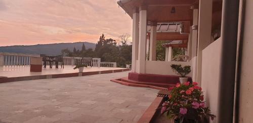 Villa Takdah Heritage Bungalow No Ten