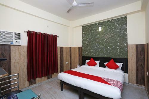 Oyo 19881 Hotel Ganpati Agra