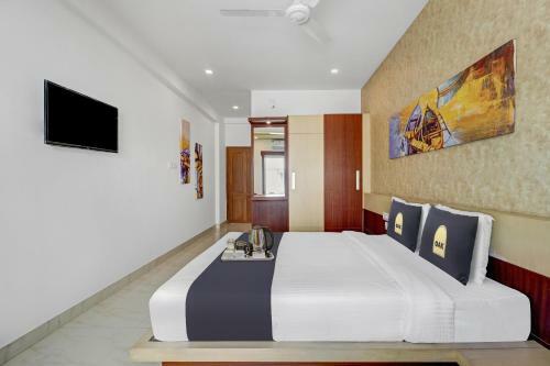 Hotel Townhouse Oak Sharoz Residency