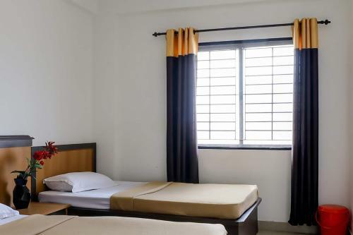 Hotel Spot On 39663 Sangamam Residency