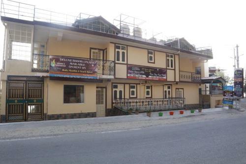 Bed & Breakfast Sharma's Destination, Mashobra